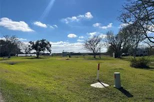 4906 County Rd 469, Brazoria, TX 77422 - Photo 1