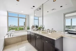 1100 Uptown Park Blvd, Houston, TX 77056 - Photo 27