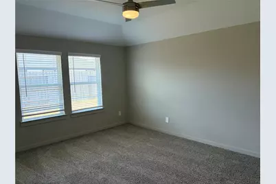 3906 Itzle Island Court, Fulshear, TX 77441 - Photo 9