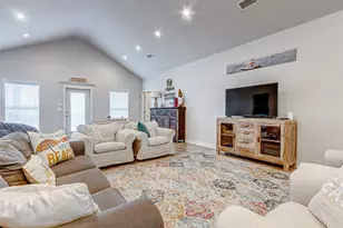 3093 Greg St, Crystal Beach, TX 77650 - Photo 17