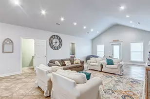 3093 Greg St, Crystal Beach, TX 77650 - Photo 19