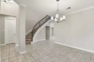 4710 Old Grove Ct, Sugar Land, TX 77479 - Photo 5