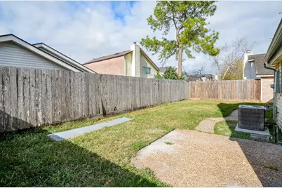 12510 Seaswept Drive, Houston, TX 77071 - Photo 29
