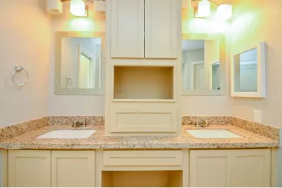 12510 Seaswept Drive, Houston, TX 77071 - Photo 15