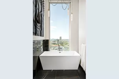 1711 Allen Parkway #3204, Houston, TX 77019 - Photo 19