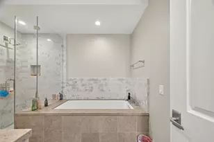 2047 Westcreek Ln, Houston, TX 77027 - Photo 13