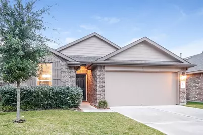 407 Ashley Falls Lane, Rosharon, TX 77583 - Photo 1