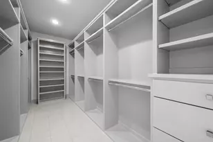 11511 Royal Plain Ave, Houston, TX 77082 - Photo 17