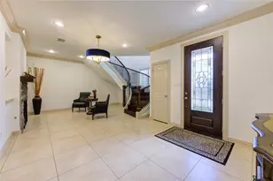 13606 Teal Bluff Ln, Houston, TX 77077 - Photo 5