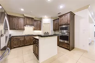 13606 Teal Bluff Ln, Houston, TX 77077 - Photo 23