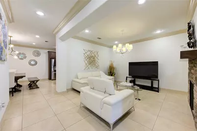 13606 Teal Bluff Lane, Houston, TX 77077 - Photo 11