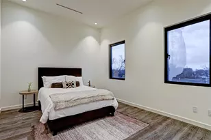 815 W 24th St, Houston, TX 77008 - Photo 23