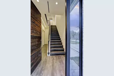 815 W 24th Street #A, Houston, TX 77008 - Photo 3