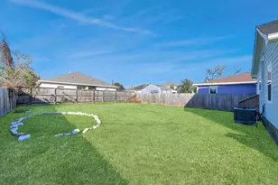 3703 Lila St, Houston, TX 77026 - Photo 41