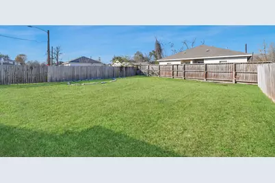 3703 Lila Street, Houston, TX 77026 - Photo 39