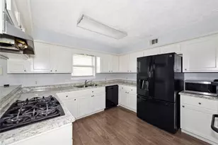 21610 Park Wick Ln, Katy, TX 77450 - Photo 13