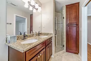 3419 Norris Dr, Houston, TX 77025 - Photo 3