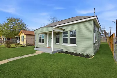 122 E James Street, Baytown, TX 77520 - Photo 1