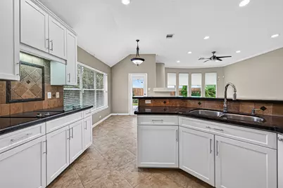 1103 Parkhaven Lane, Houston, TX 77077 - Photo 19
