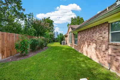 1103 Parkhaven Lane, Houston, TX 77077 - Photo 39