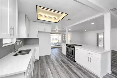 8011 La Roche Lane, Houston, TX 77036 - Photo 19