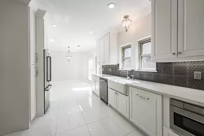 207 Victoria Way, Friendswood, TX 77546 - Photo 11