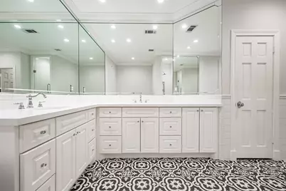 207 Victoria Way, Friendswood, TX 77546 - Photo 17