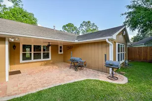 2815 Manila Ln, Houston, TX 77043 - Photo 27