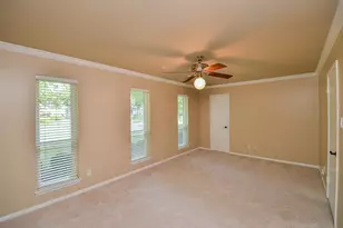 2815 Manila Ln, Houston, TX 77043 - Photo 15