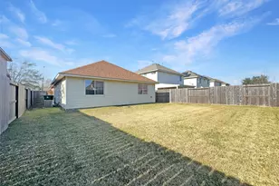 11031 Crosby Field Ln, Houston, TX 77034 - Photo 5