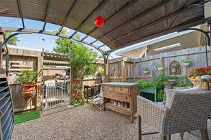 10324 Briar Forest Dr, Houston, TX 77042 - Photo 23