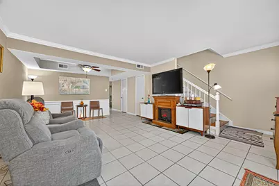 10324 Briar Forest Drive #28, Houston, TX 77042 - Photo 5