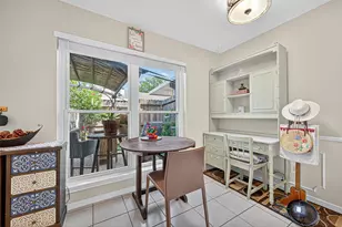 10324 Briar Forest Dr, Houston, TX 77042 - Photo 9