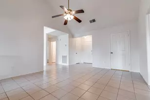 22010 Glenburn Manor Ln, Katy, TX 77449 - Photo 3