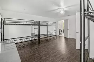 3318 S Greenpark Dr, Houston, TX 77082 - Photo 7