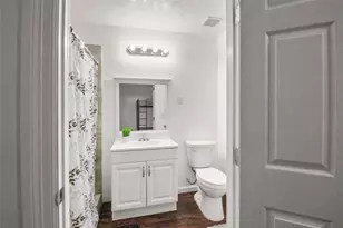 3318 S Greenpark Dr, Houston, TX 77082 - Photo 13