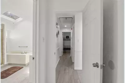 3318 S Greenpark Drive, Houston, TX 77082 - Photo 15