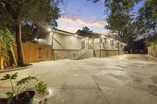 5 Tree Frog Dr, Houston, TX 77074 - Photo 23