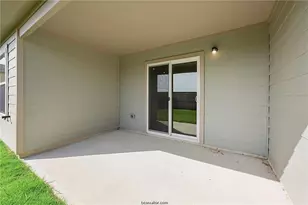 5521 Fox Blf Dr, Bryan, TX 77807 - Photo 17