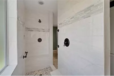 1404 Kipp Avenue, Kemah, TX 77565 - Photo 15