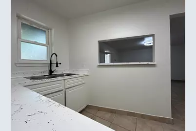 1010 S Wayside Drive #107, Houston, TX 77023 - Photo 39