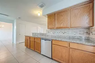 5646 Tiger Lilly Way, Houston, TX 77085 - Photo 9