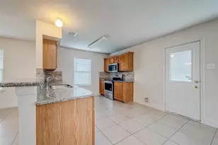 5646 Tiger Lilly Way, Houston, TX 77085 - Photo 13