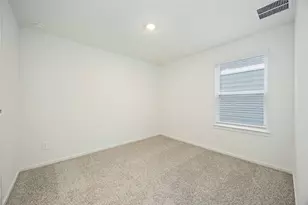 7612 Inwood Grv Ln, Houston, TX 77088 - Photo 33