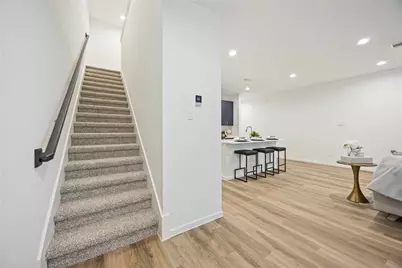 7612 Inwood Grove Lane, Houston, TX 77088 - Photo 19