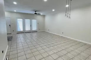 640 Wilcrest Dr, Houston, TX 77042 - Photo 13