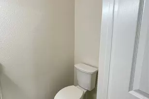 640 Wilcrest Dr, Houston, TX 77042 - Photo 11