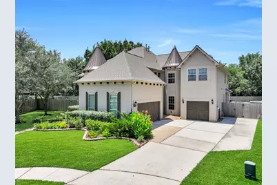 2304 Halls Creek Court, Friendswood, TX 77546 - Photo 3