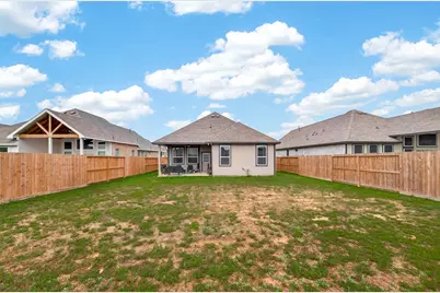 126 Peachleaf Court, Anahuac, TX 77514 - Photo 19
