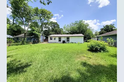 2810 Forest Oaks Boulevard, Houston, TX 77017 - Photo 33